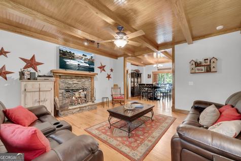 576 Stanley Nix Road Cleveland GA 30528