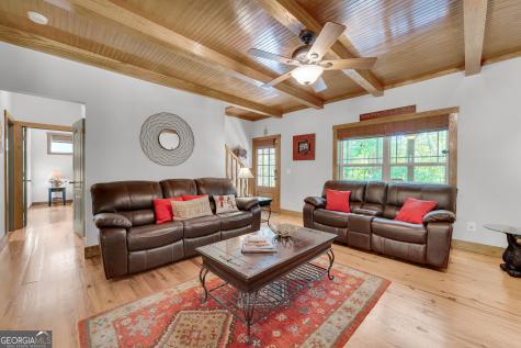 576 Stanley Nix Road Cleveland GA 30528