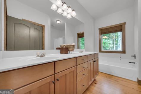 576 Stanley Nix Road Cleveland GA 30528