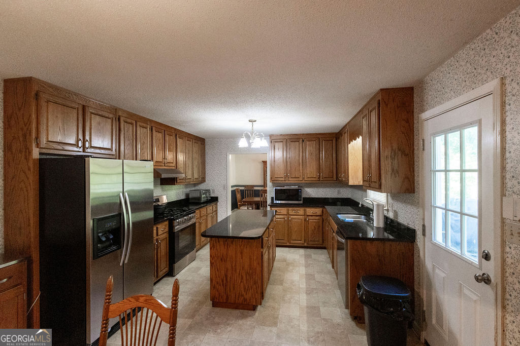 114 Deer Chase Road Thomaston GA 30286