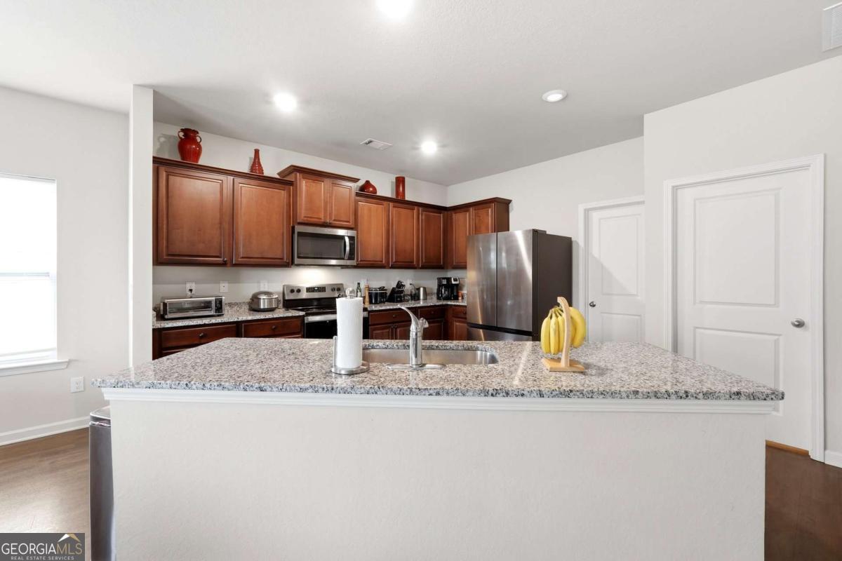 176 Innis Brook Circle Cartersville GA 30120