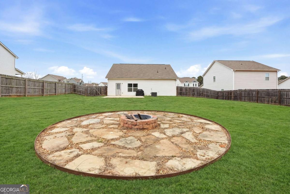 176 Innis Brook Circle Cartersville GA 30120