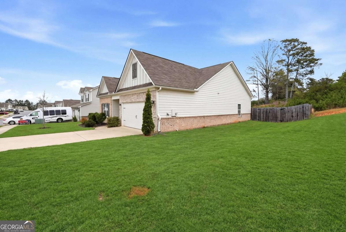 176 Innis Brook Circle Cartersville GA 30120