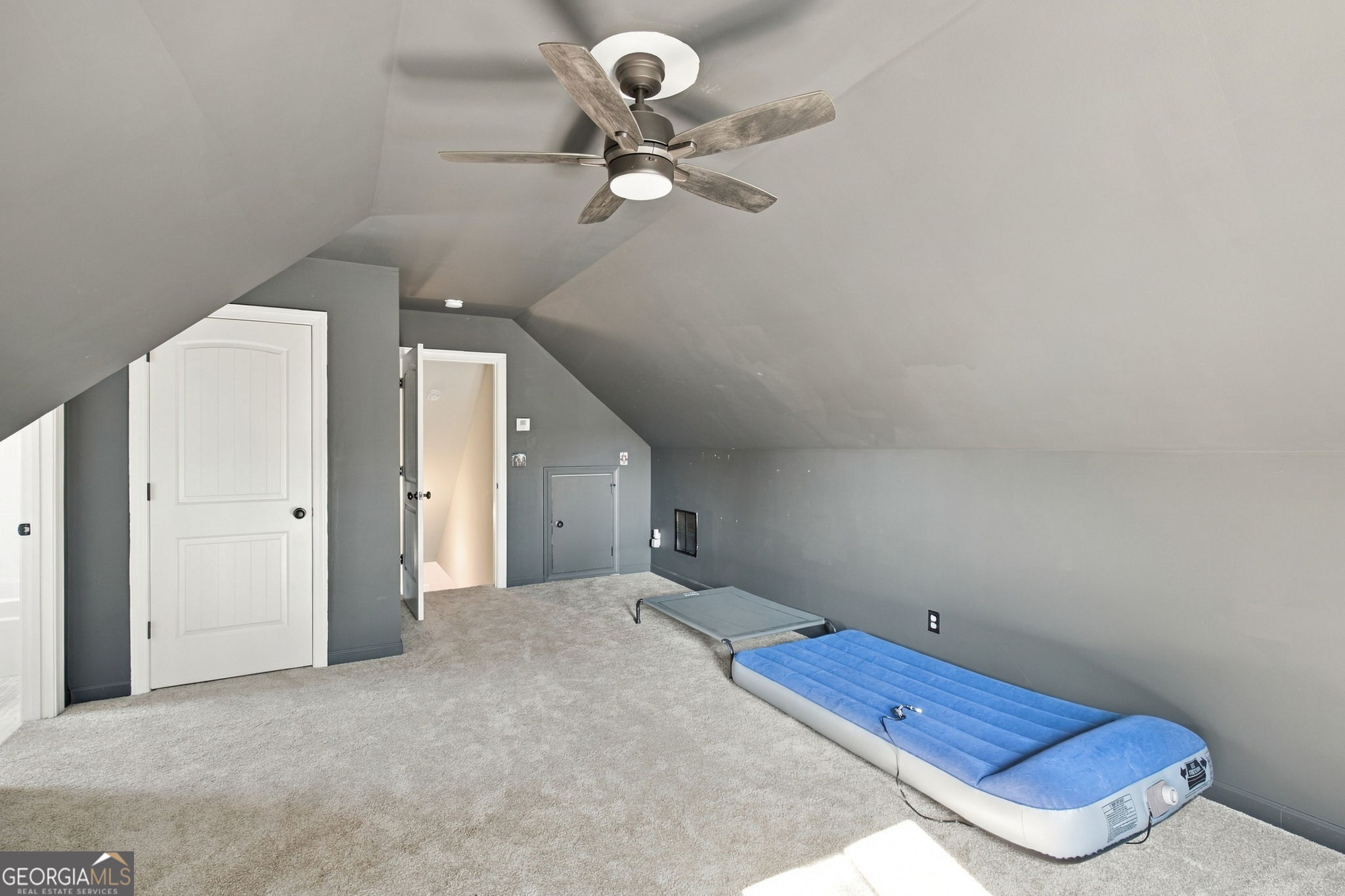 10 Stratford Way Kingston GA 30145