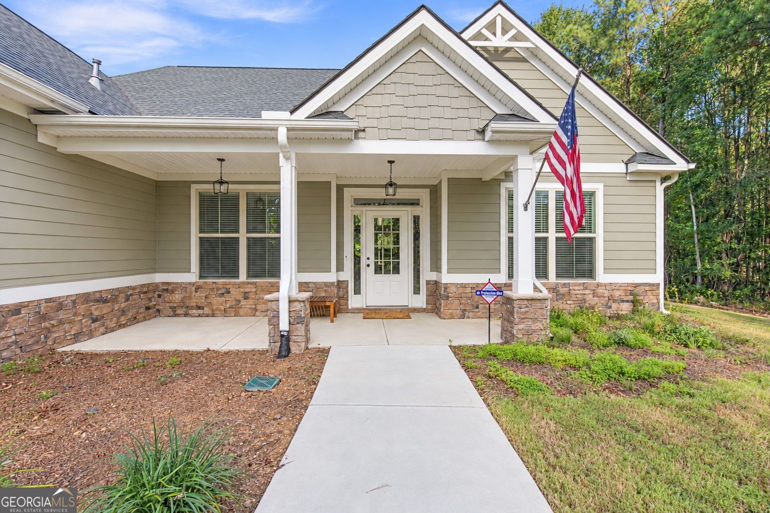 10 Stratford Way Kingston GA 30145