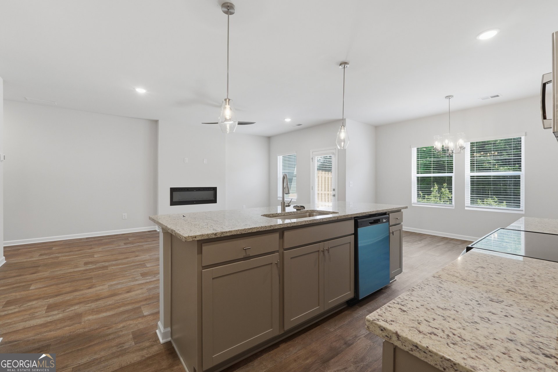 3652 Parkway James Drive Snellville GA 30039