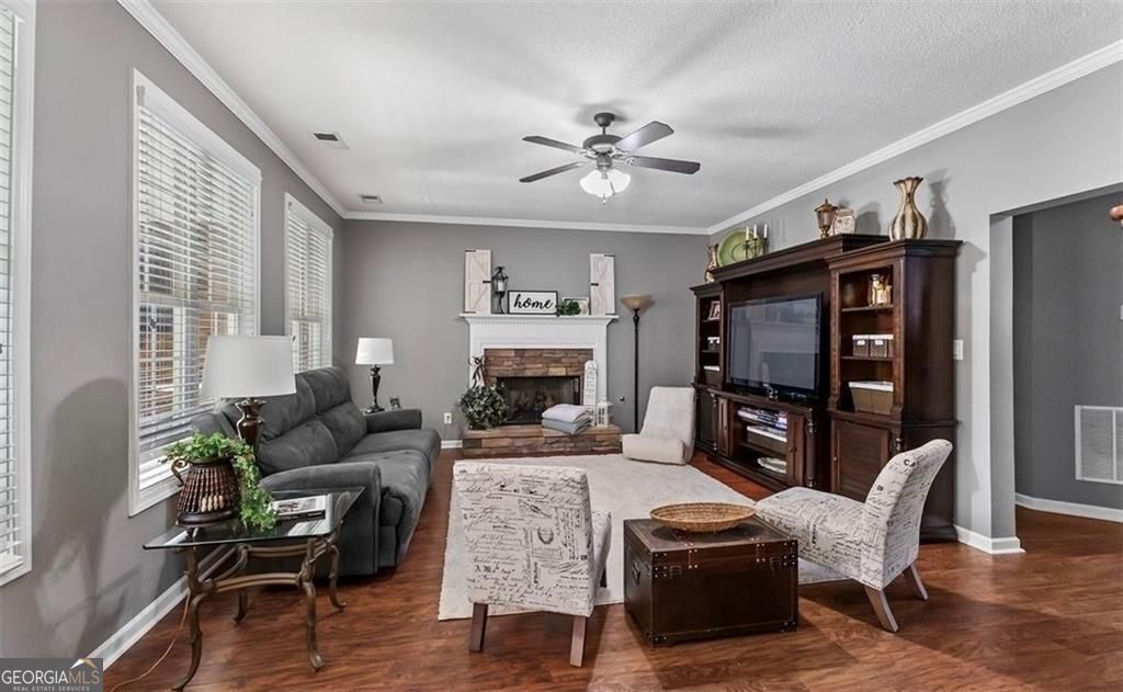 310 Persimmon Drive Sharpsburg GA 30277