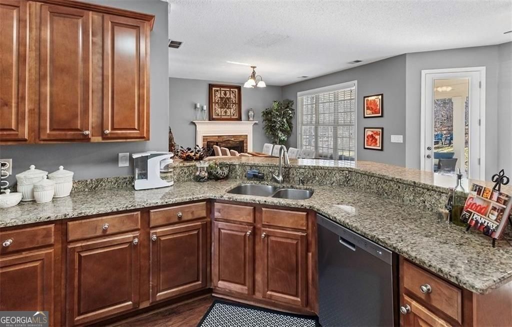 310 Persimmon Drive Sharpsburg GA 30277