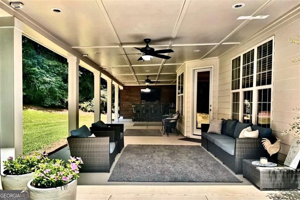 310 Persimmon Drive Sharpsburg GA 30277