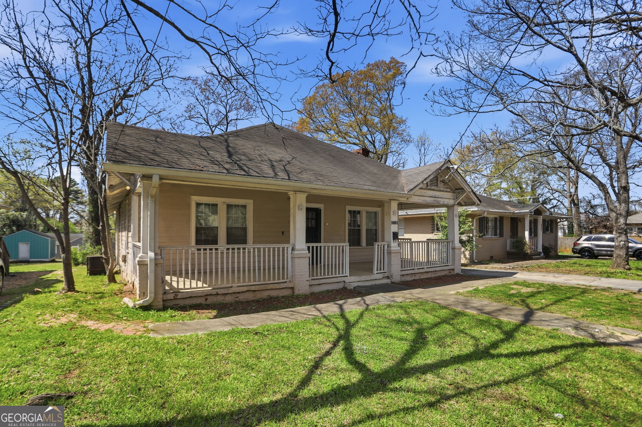 1691 Evans Drive SW Atlanta GA 30310
