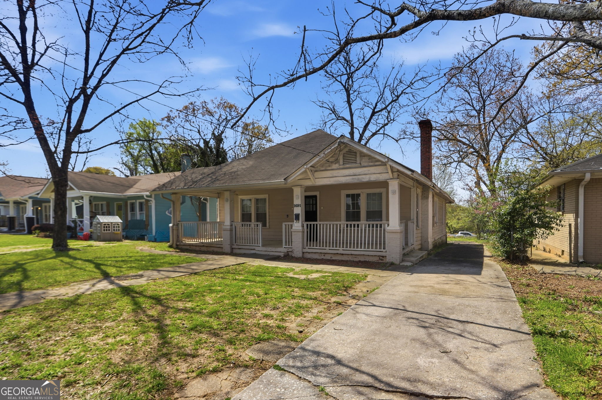 1691 Evans Drive SW Atlanta GA 30310