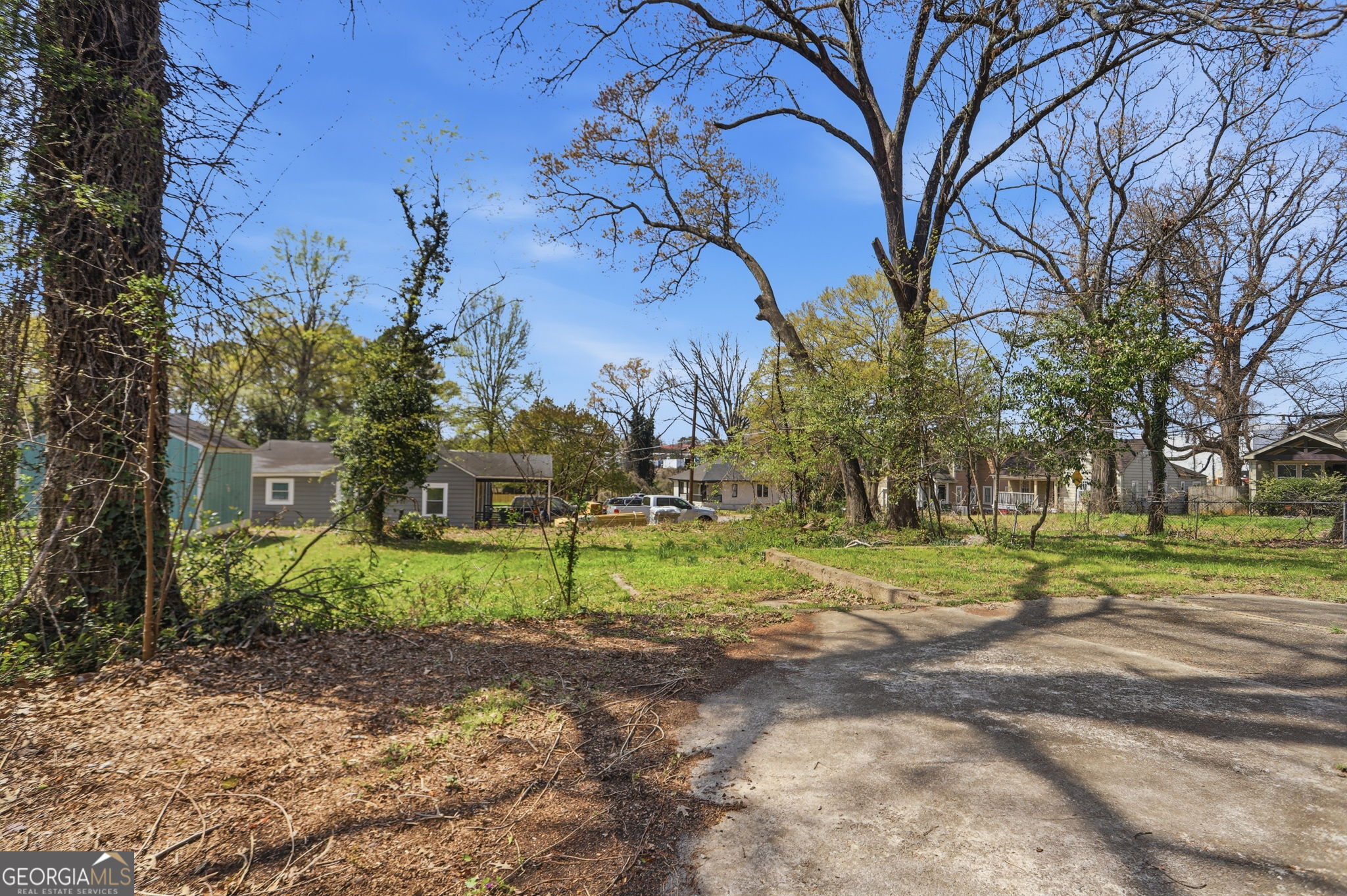 1691 Evans Drive SW Atlanta GA 30310