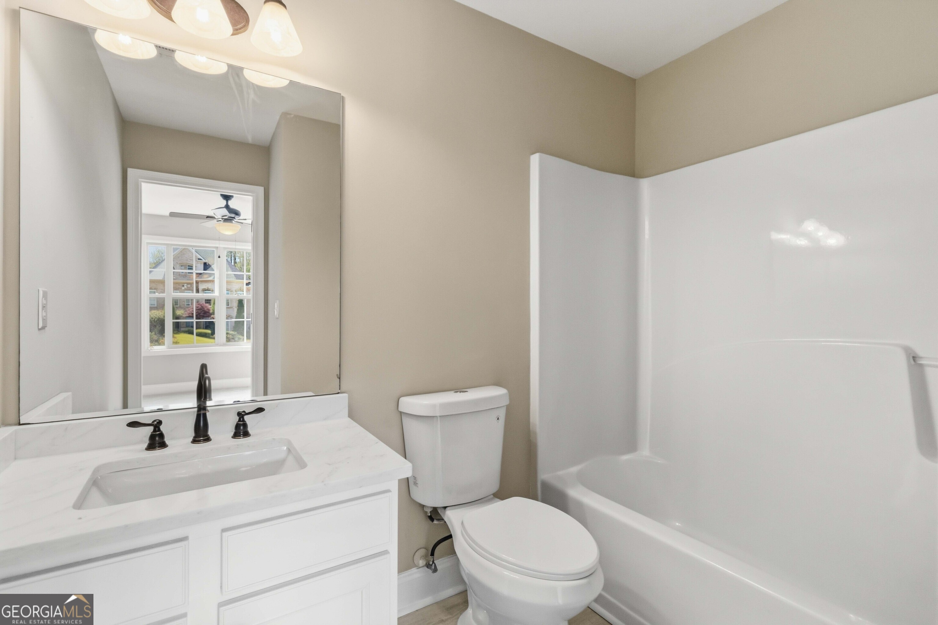 2704 Ivy Circle Conyers GA 30013