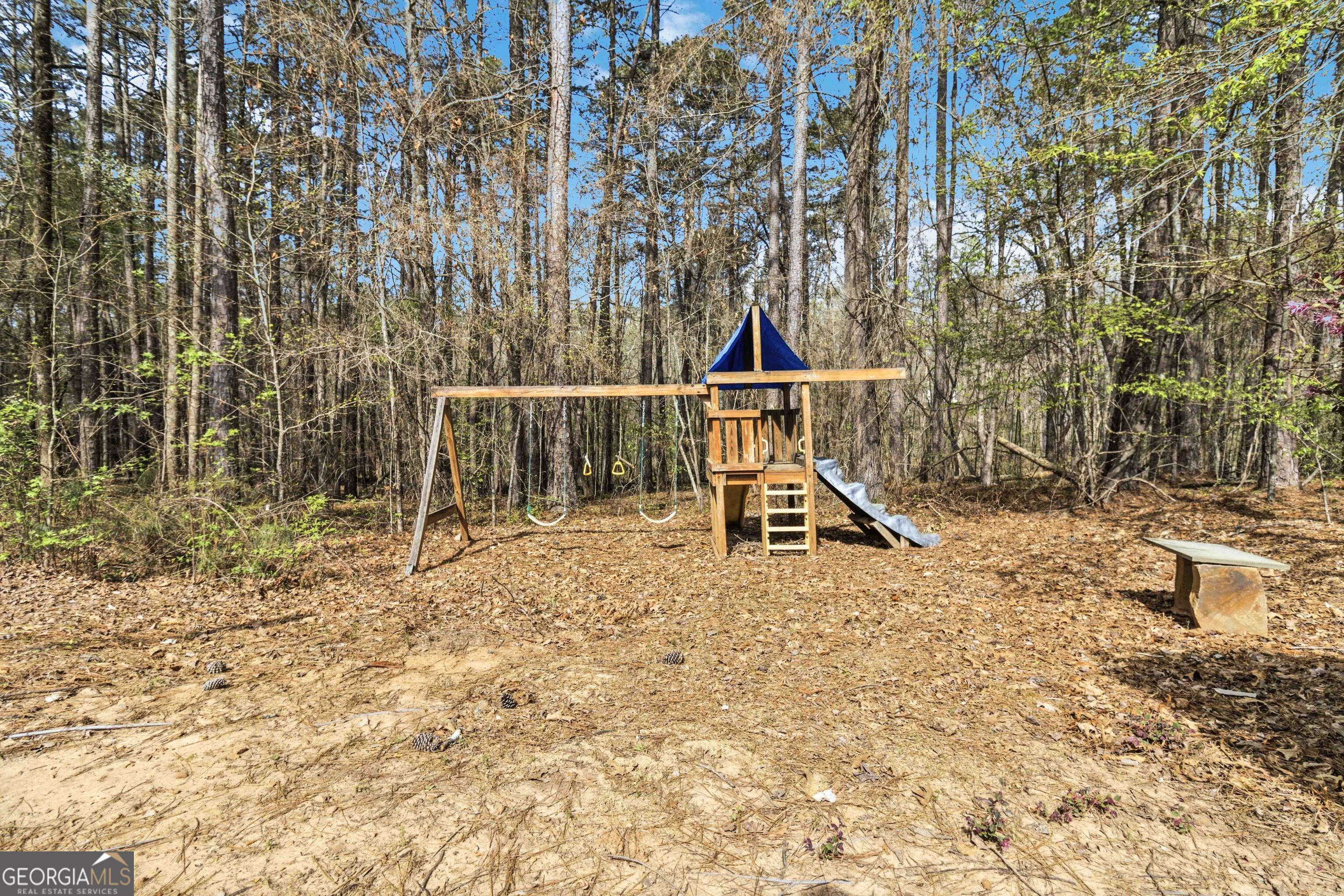 2704 Ivy Circle Conyers GA 30013