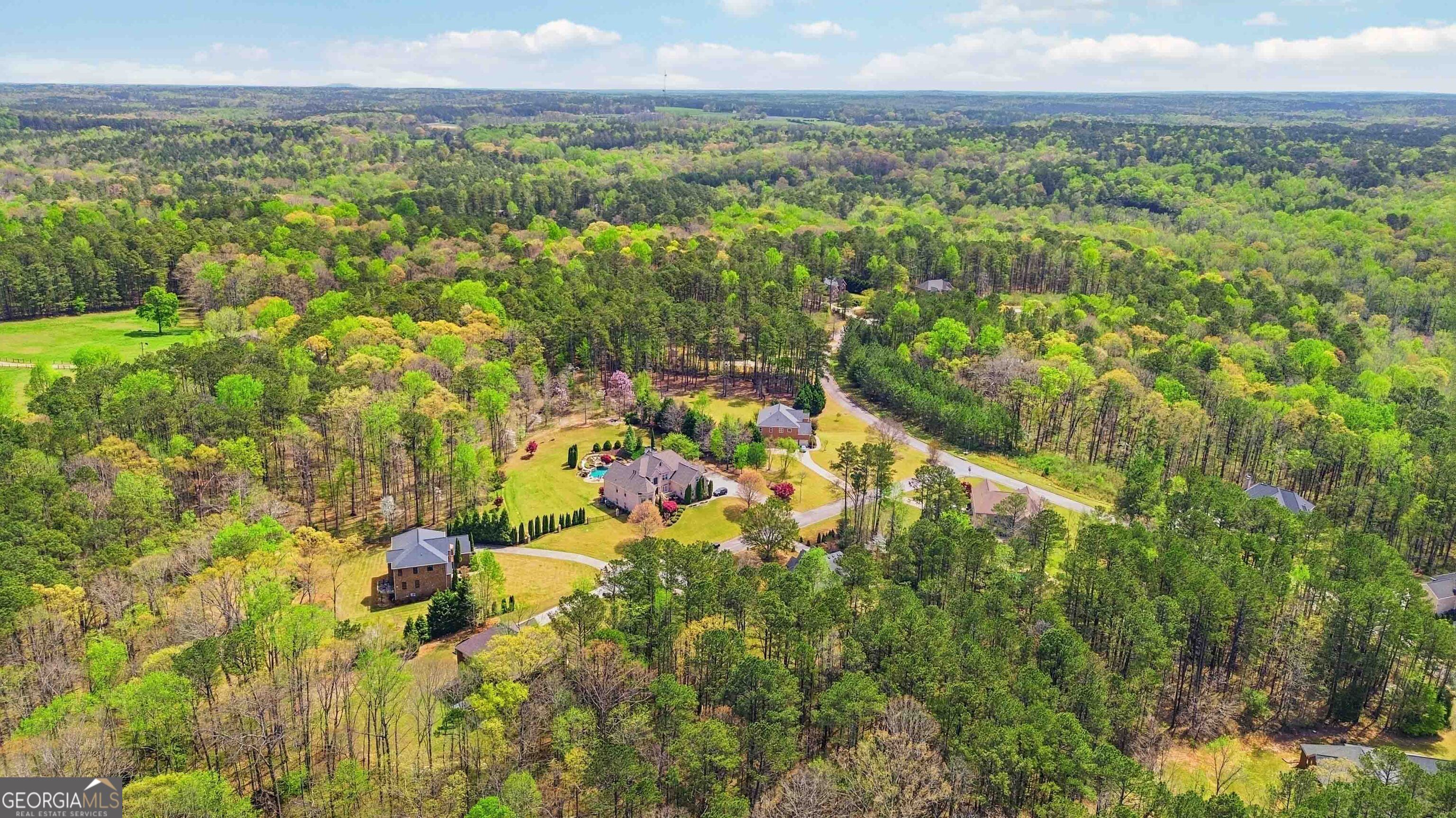 2704 Ivy Circle Conyers GA 30013