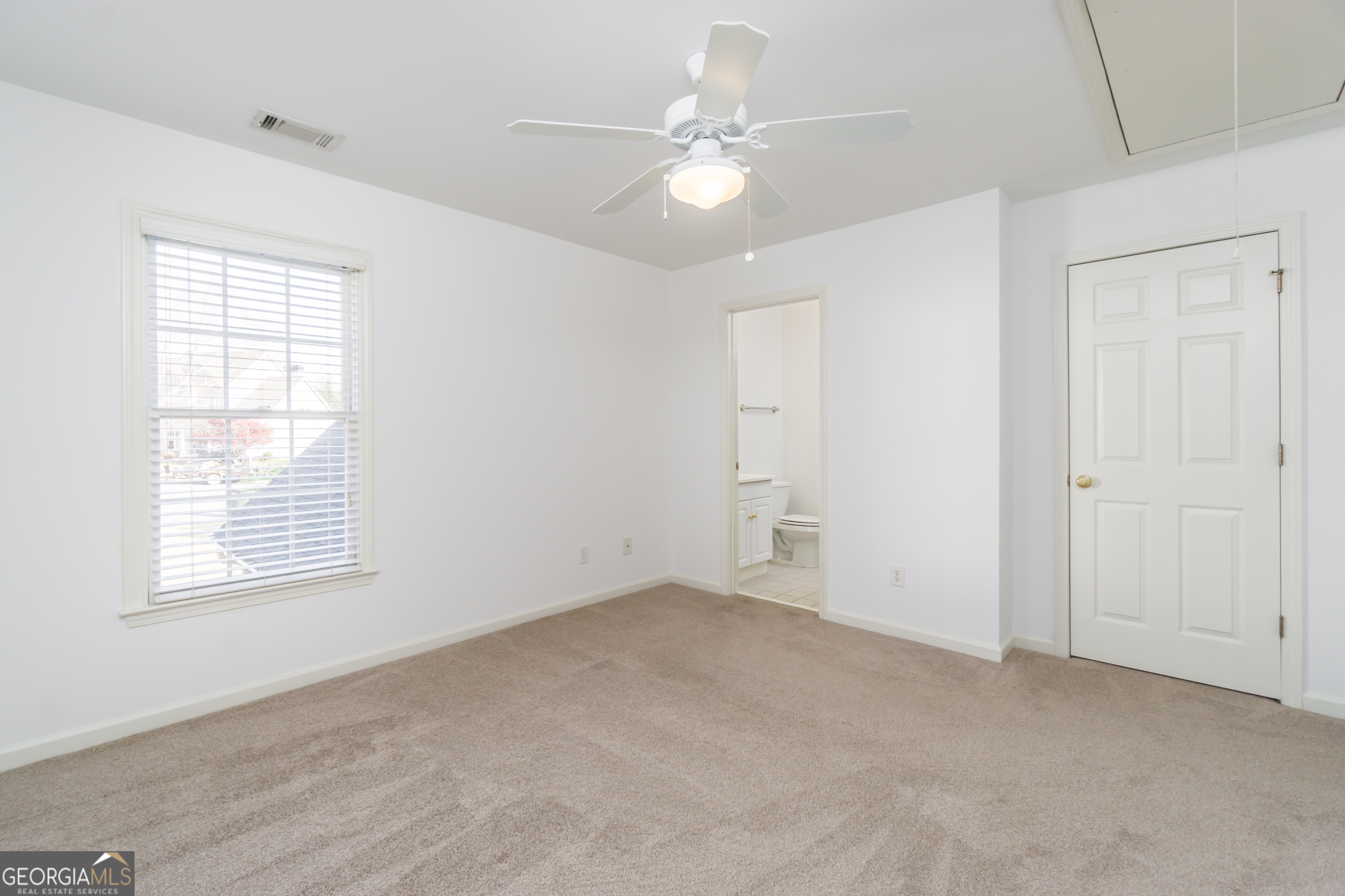 8670 Woodland View Drive Gainesville GA 30506