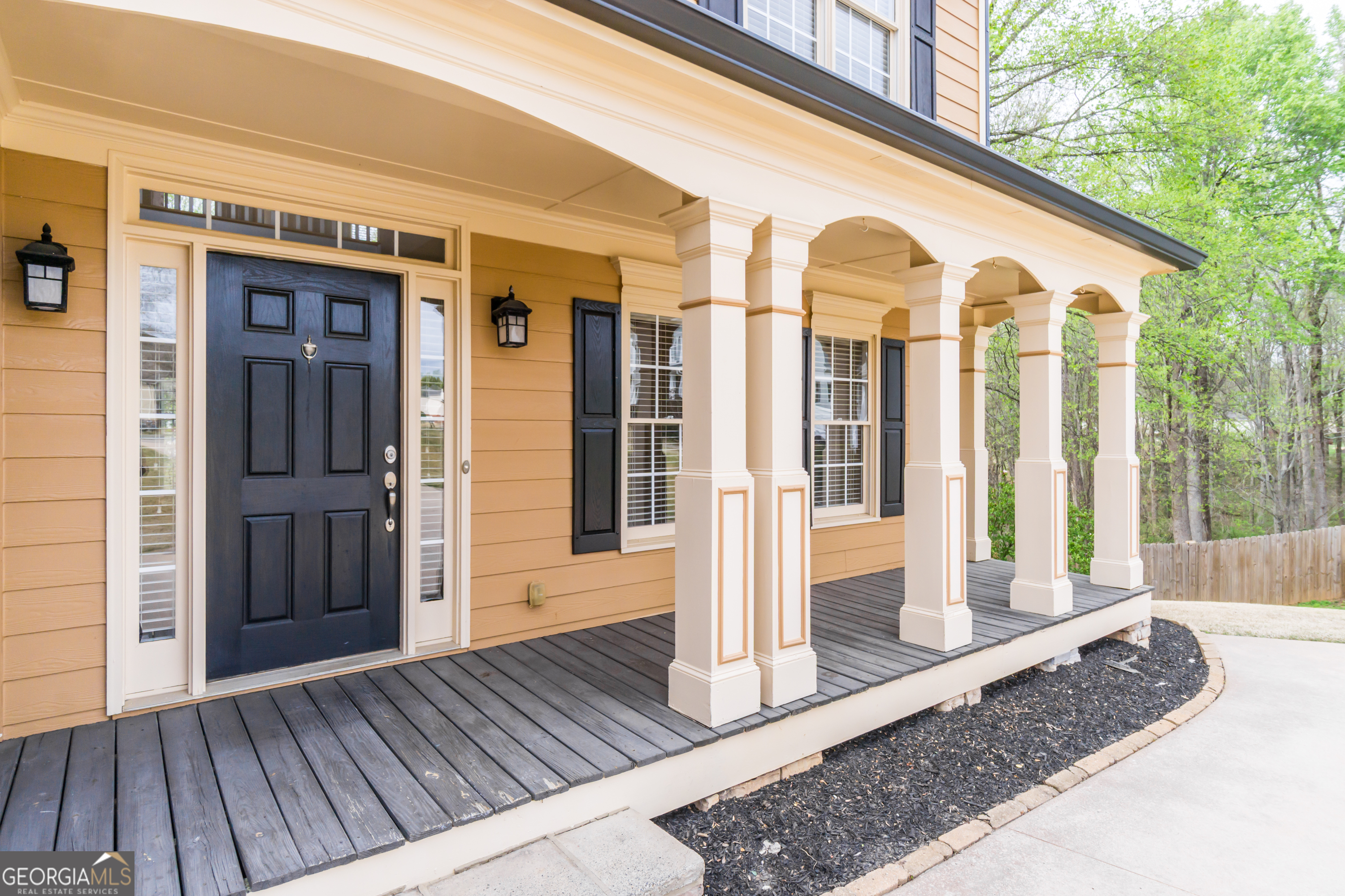 8670 Woodland View Drive Gainesville GA 30506