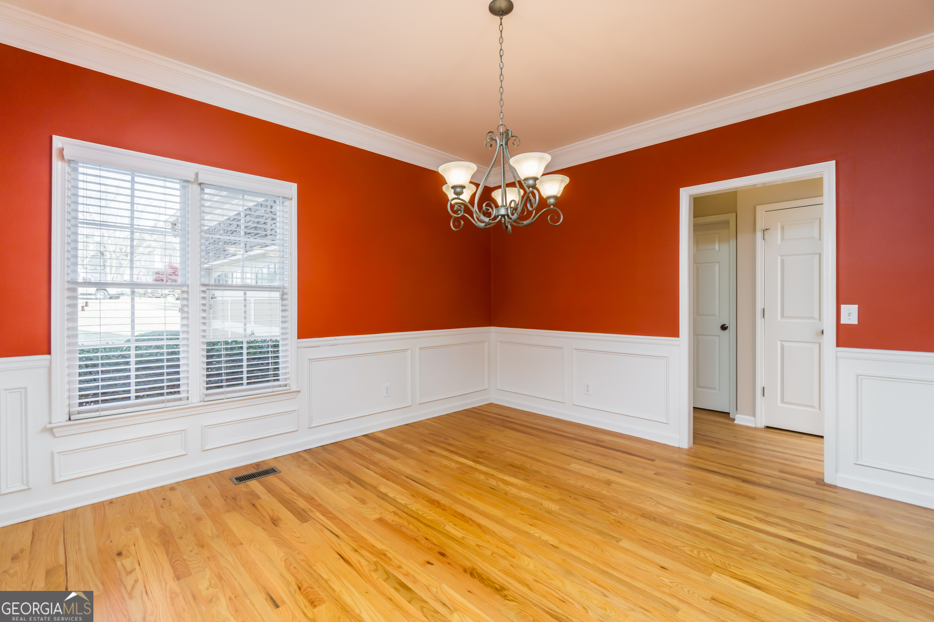 8670 Woodland View Drive Gainesville GA 30506