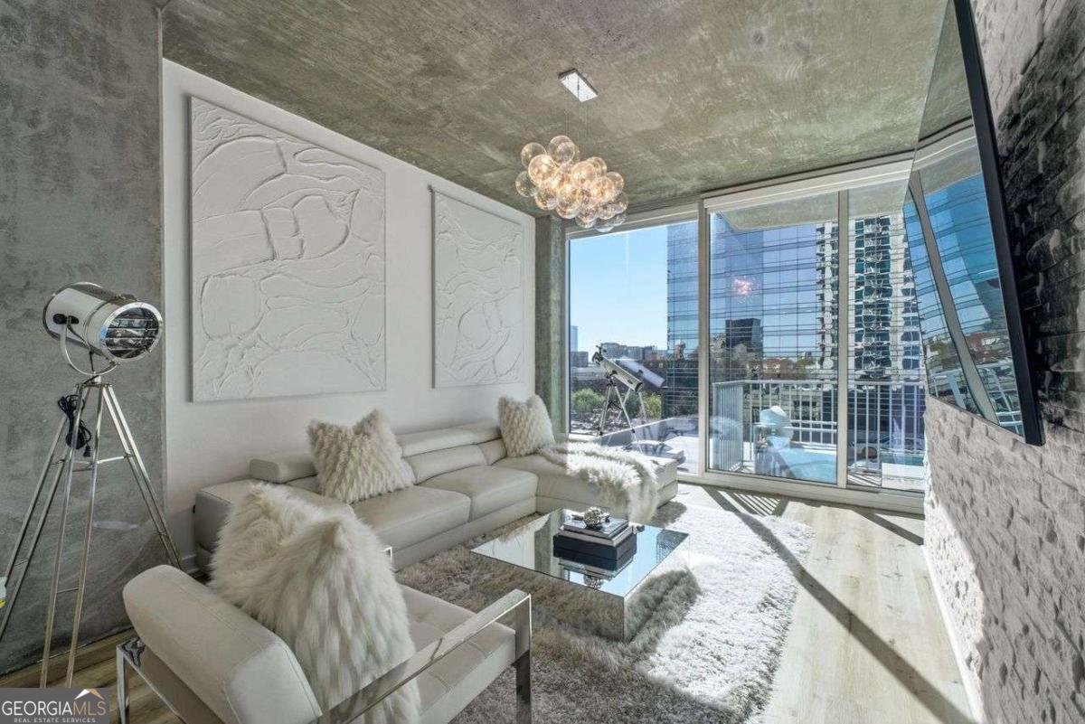 400 W Peachtree Street NW Atlanta GA 30308
