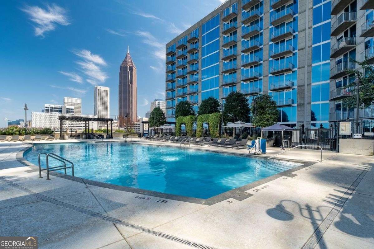 400 W Peachtree Street NW Atlanta GA 30308