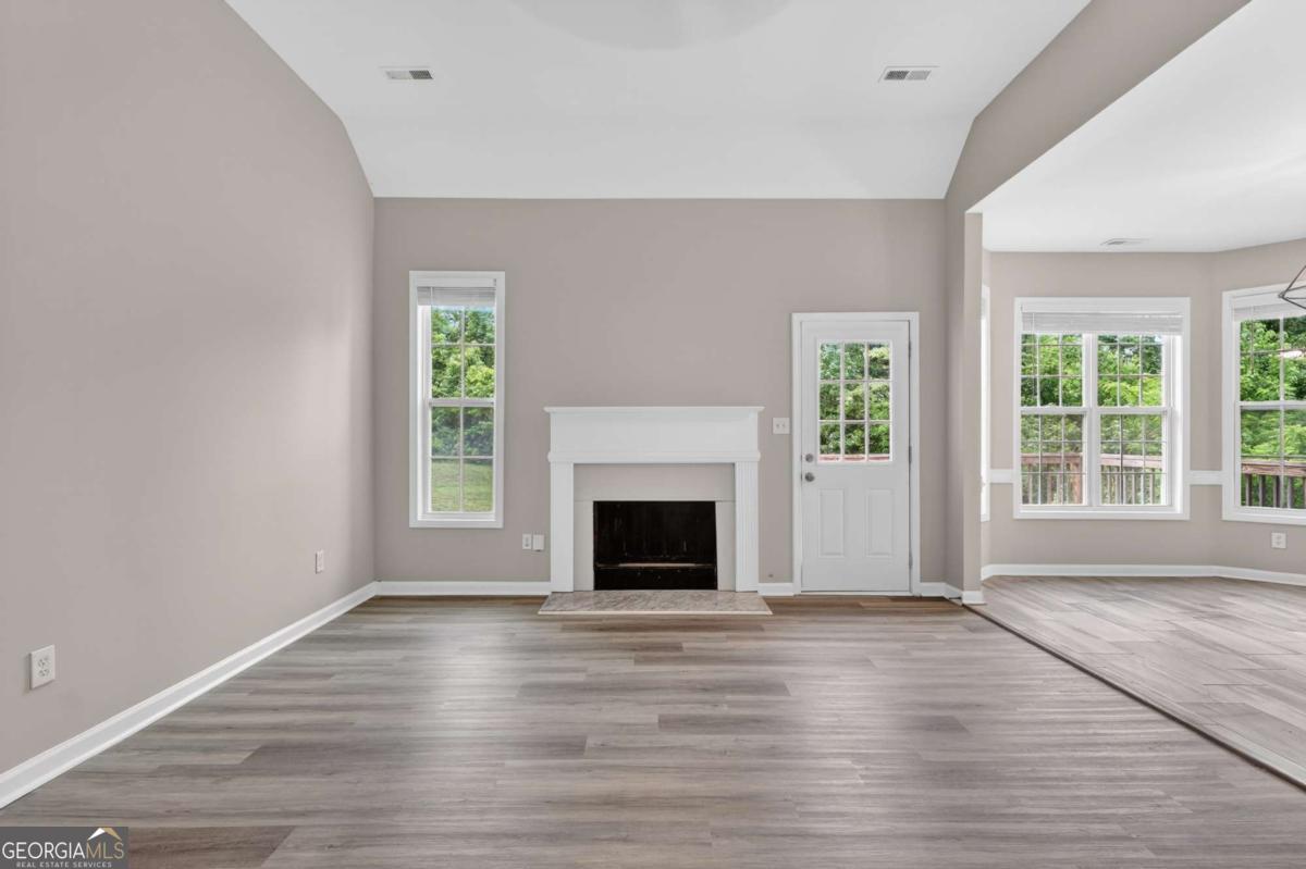 109 Arlington Court Newnan GA 30263