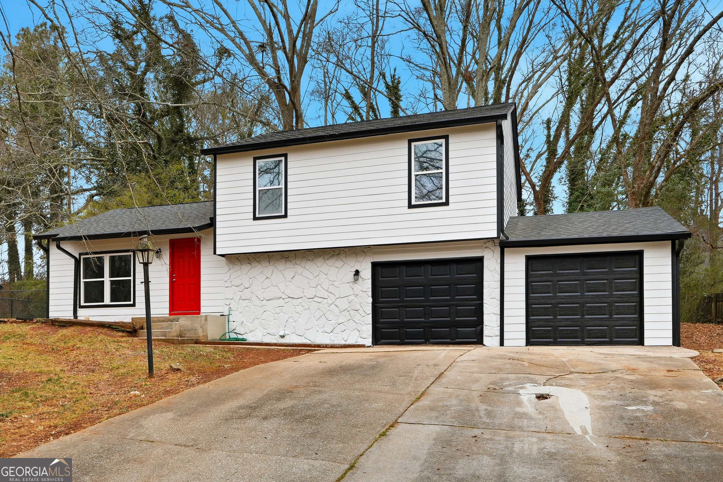 677 Tarkington Road S Stone Mountain GA 30088