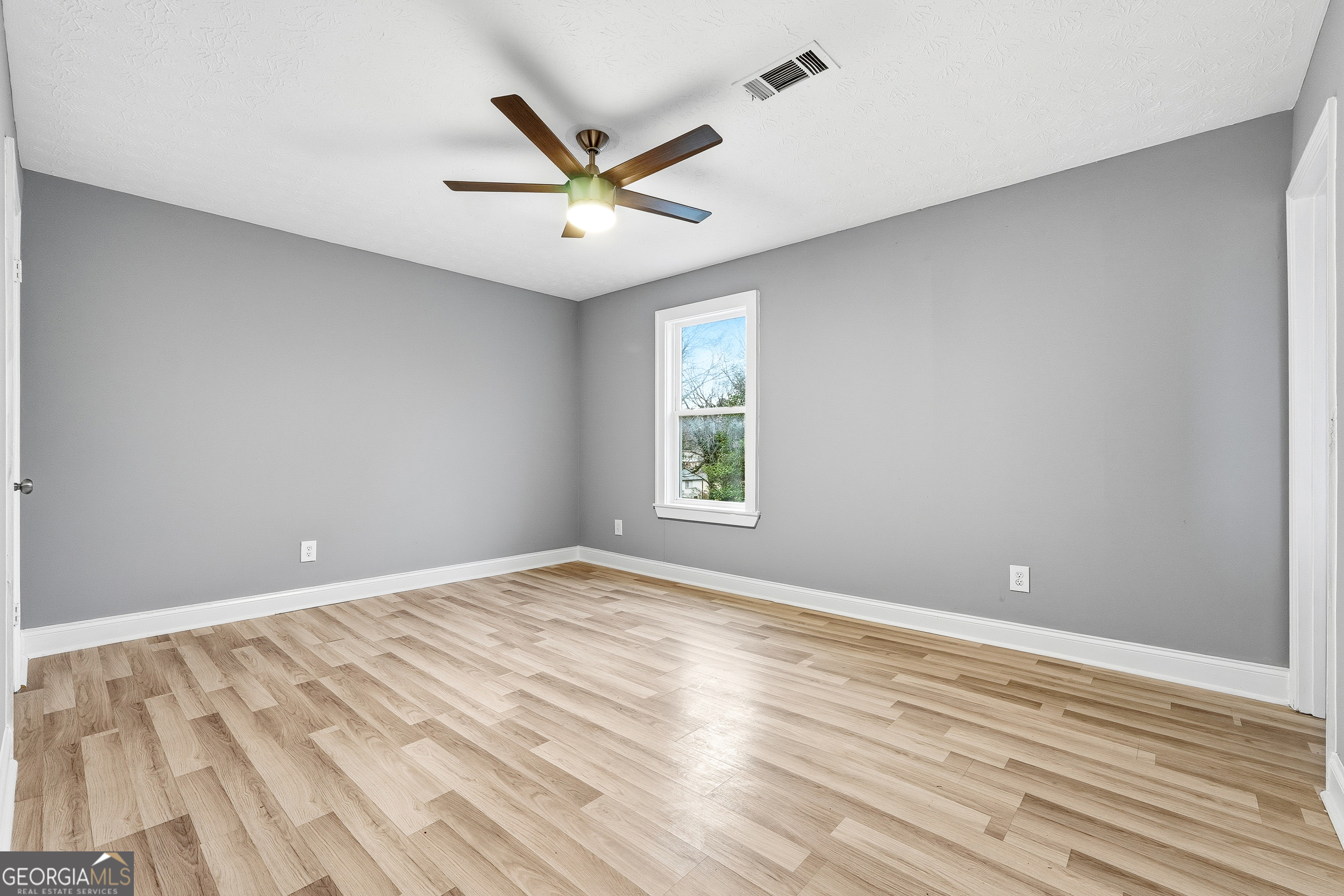 677 Tarkington Road S Stone Mountain GA 30088