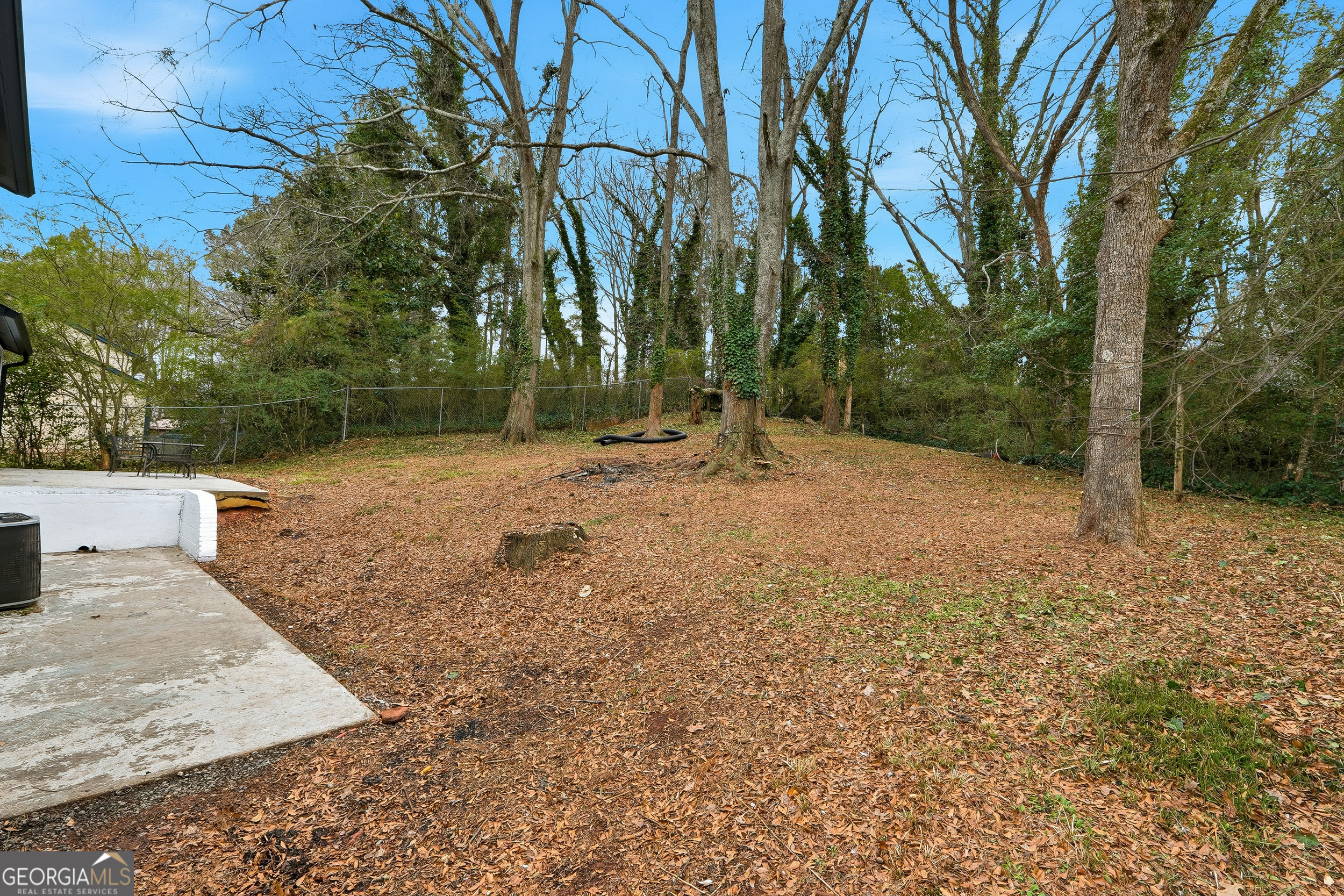 677 Tarkington Road S Stone Mountain GA 30088