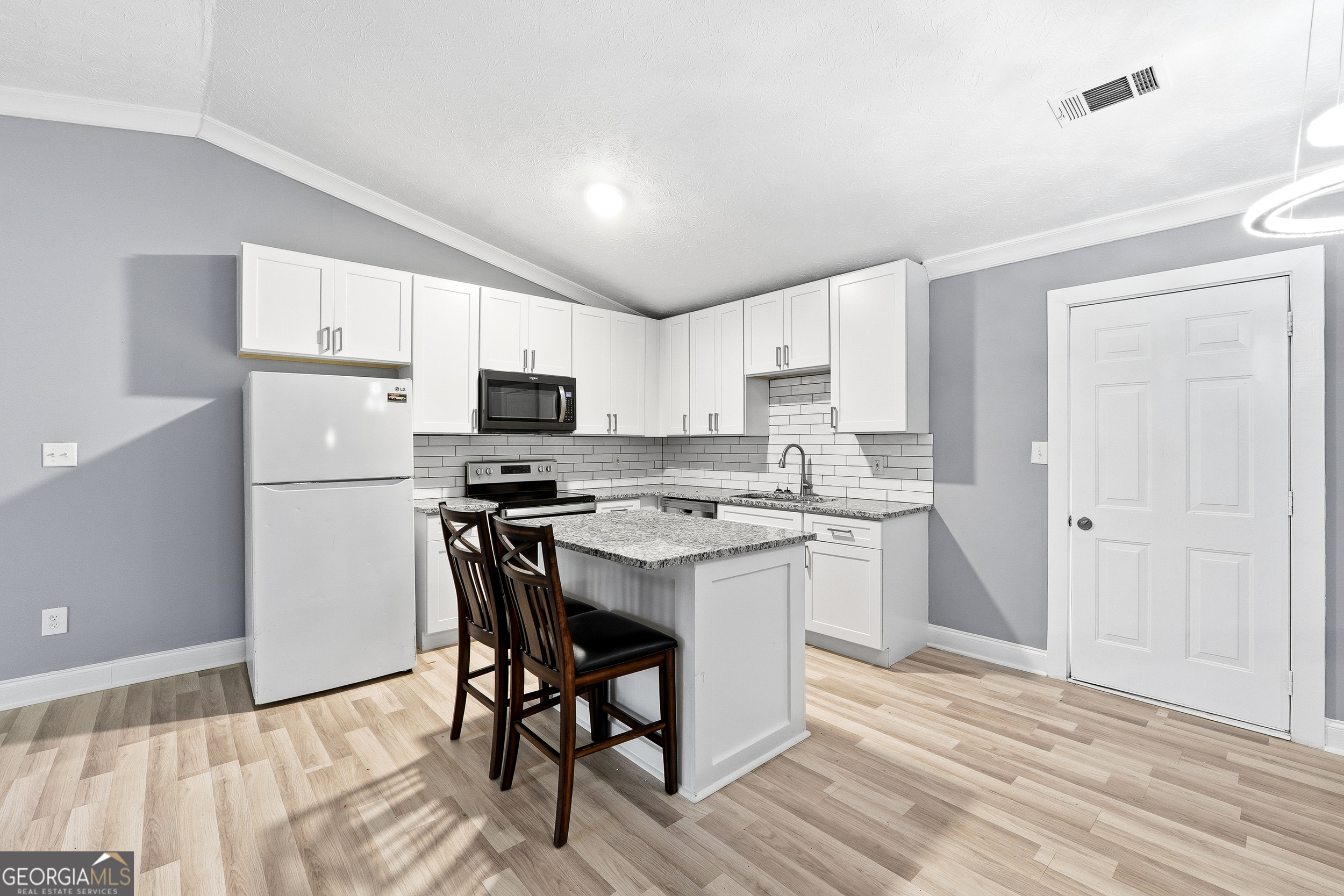 677 Tarkington Road S Stone Mountain GA 30088