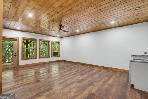 48 Woodleaf Road Morganton GA 30560