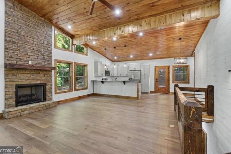 48 Woodleaf Road Morganton GA 30560
