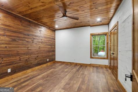 48 Woodleaf Road Morganton GA 30560