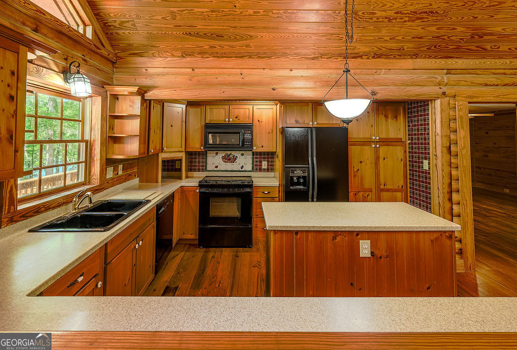 838 Buford Carey Road Hull GA 30646