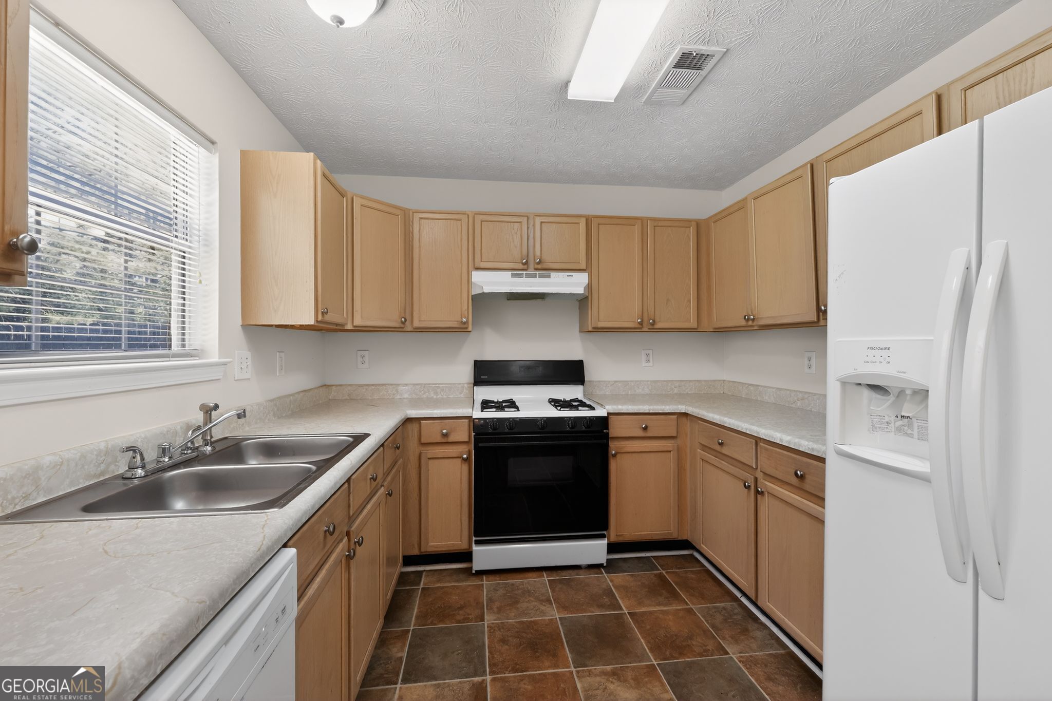 3043 Sherbourne Drive Lithonia GA 30058