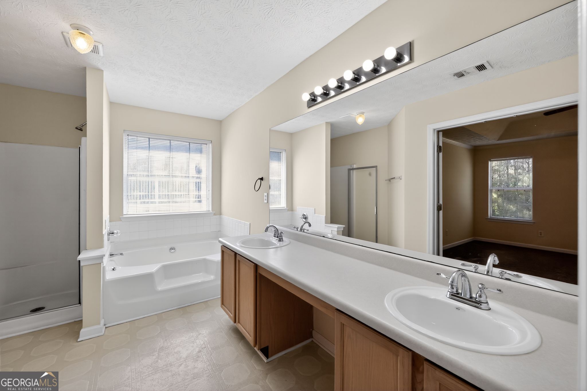 3043 Sherbourne Drive Lithonia GA 30058