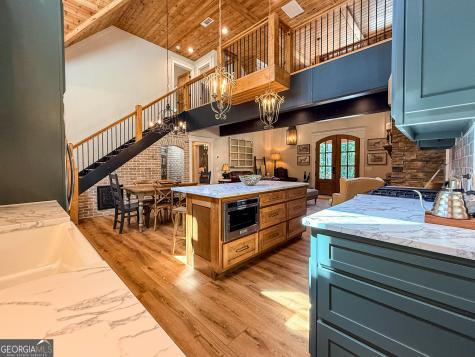2185 Ben T Huiet Highway Clarkesville GA 30523