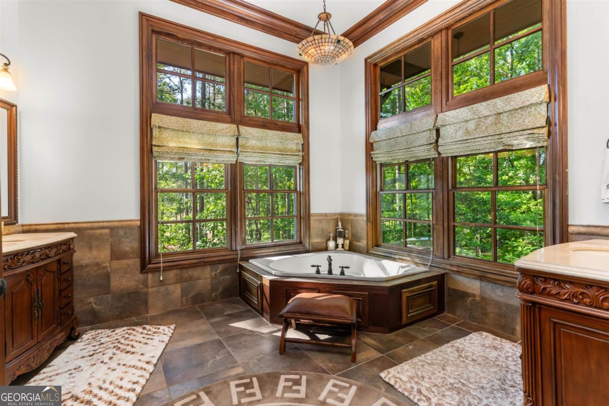 1090 Spring Creek Greensboro GA 30642