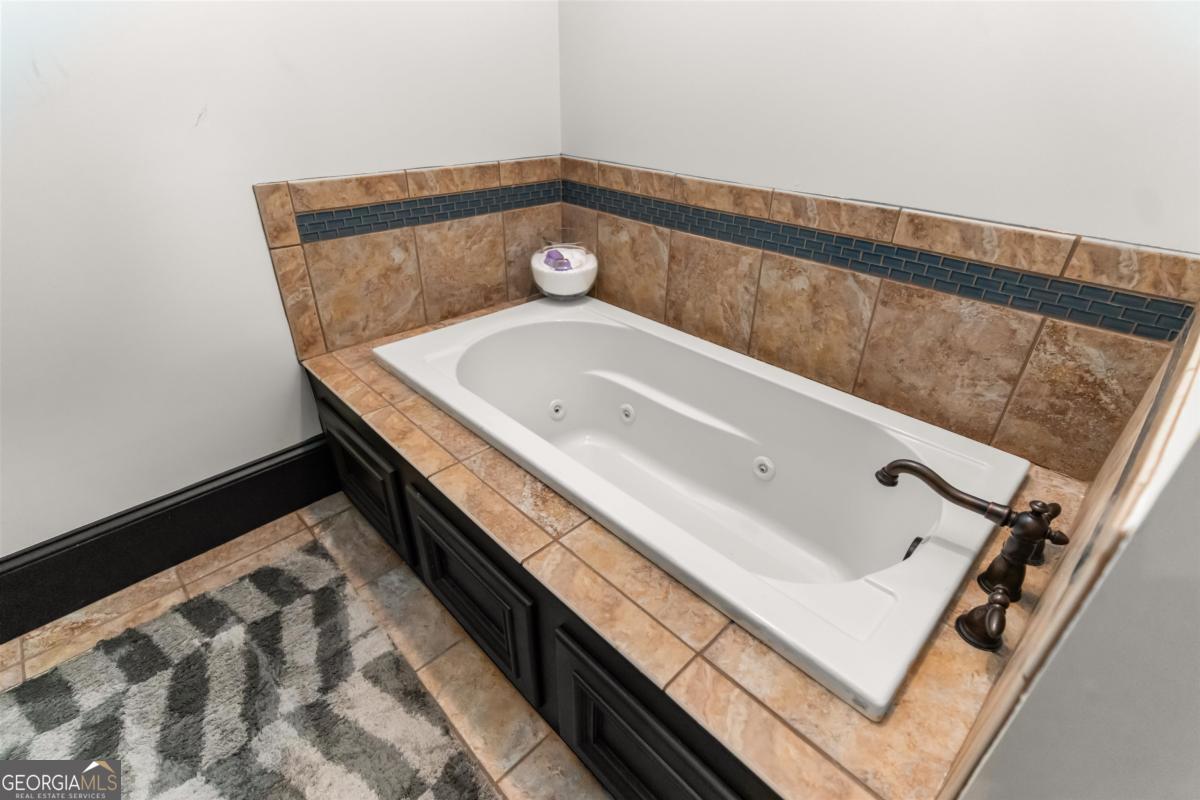 1090 Spring Creek Greensboro GA 30642