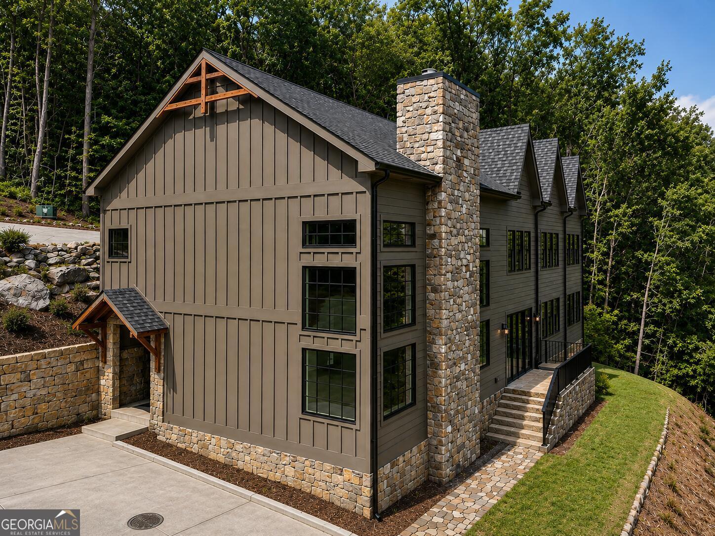 416 Winding Trail Clayton GA 30525