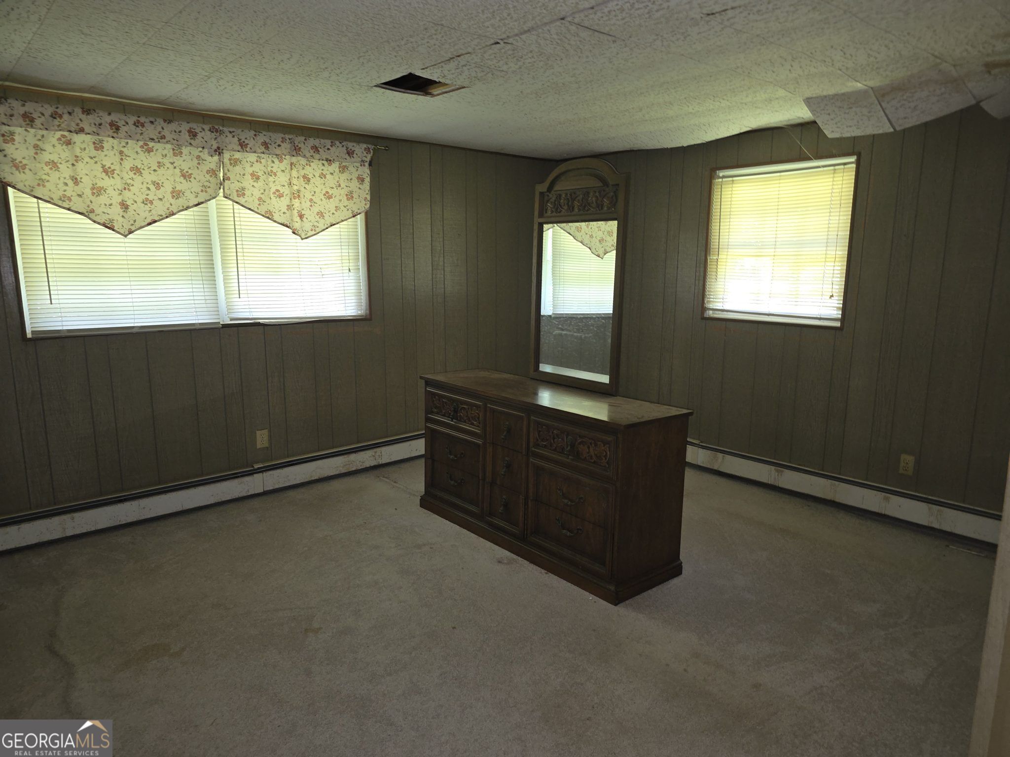 573 Martin Road Stone Mountain GA 30088