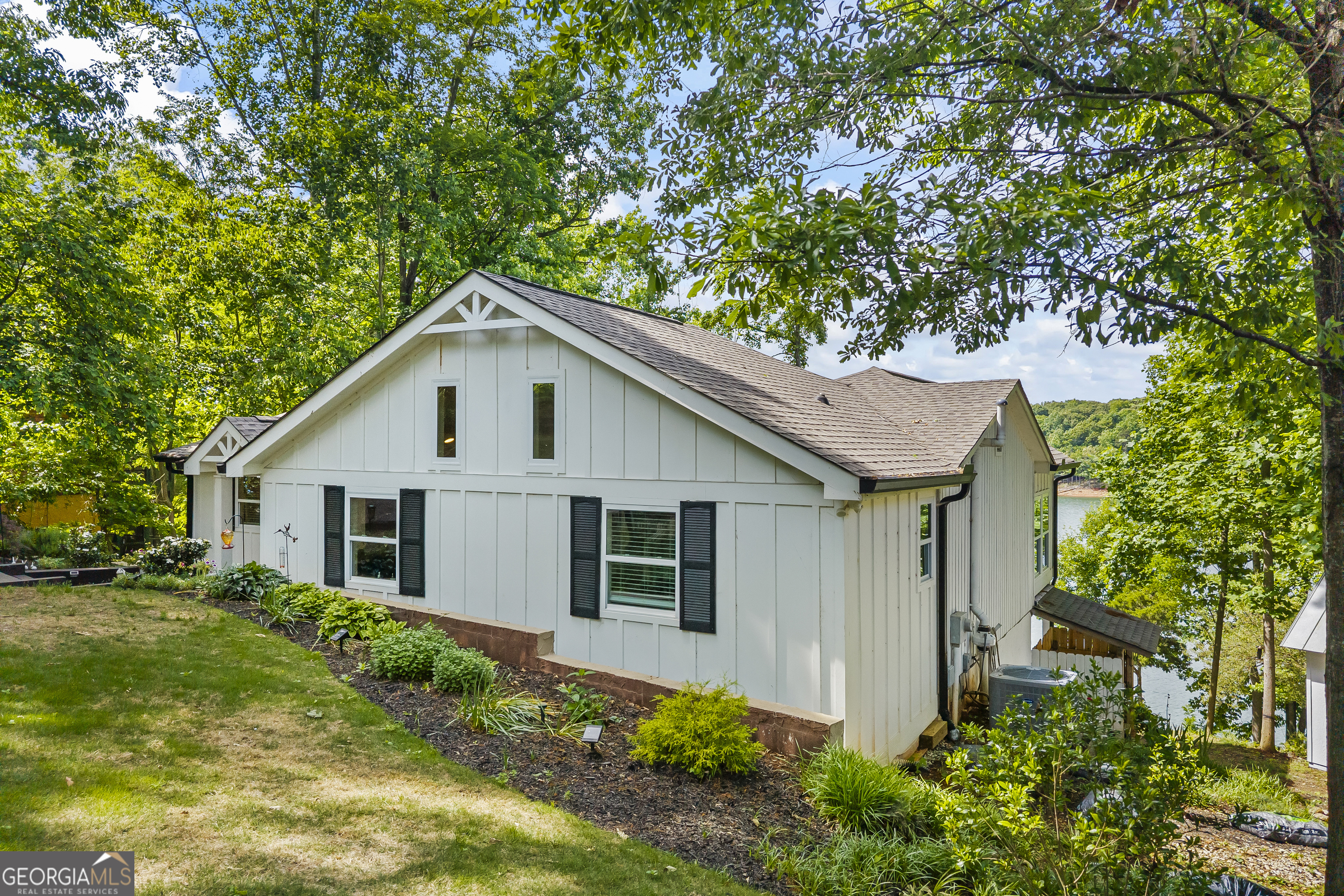 214 Sugar Cane Drive Hartwell GA 30643