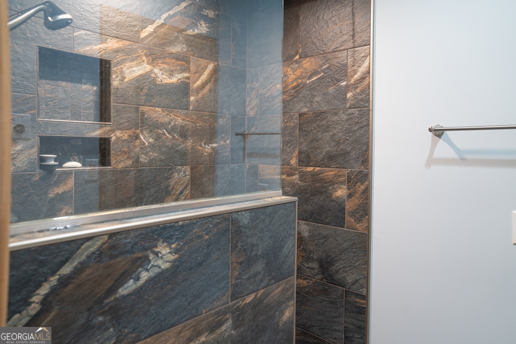 21 River Pine Drive SW Rome GA 30165