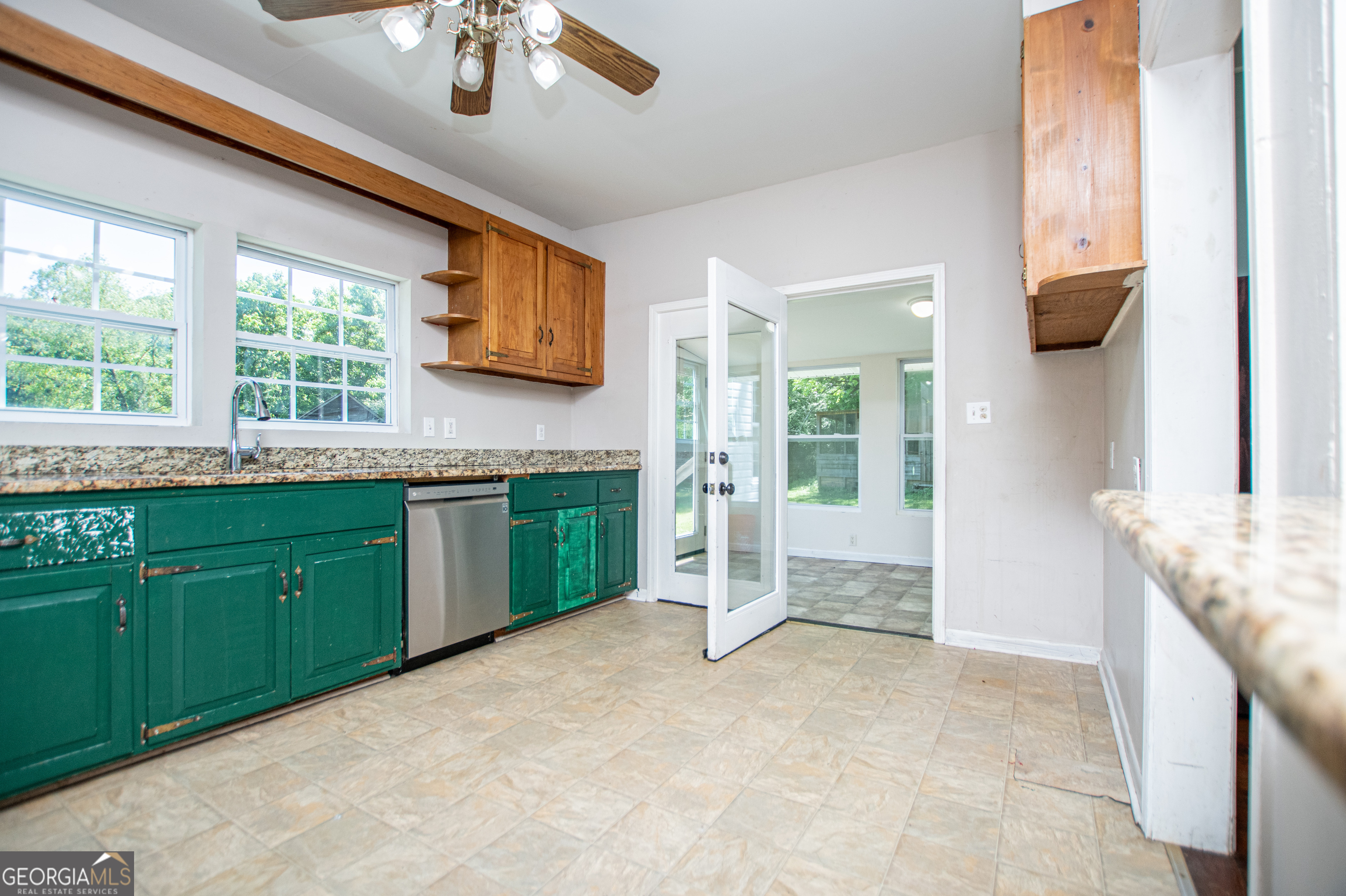 857 Jones Mill Road Whitesburg GA 30185