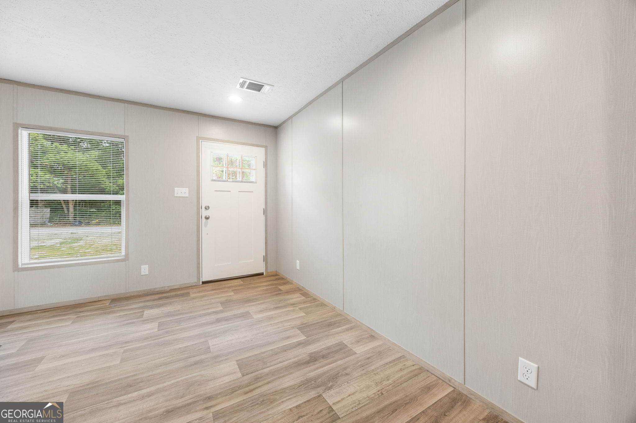 206 Elm Street Folkston GA 31537