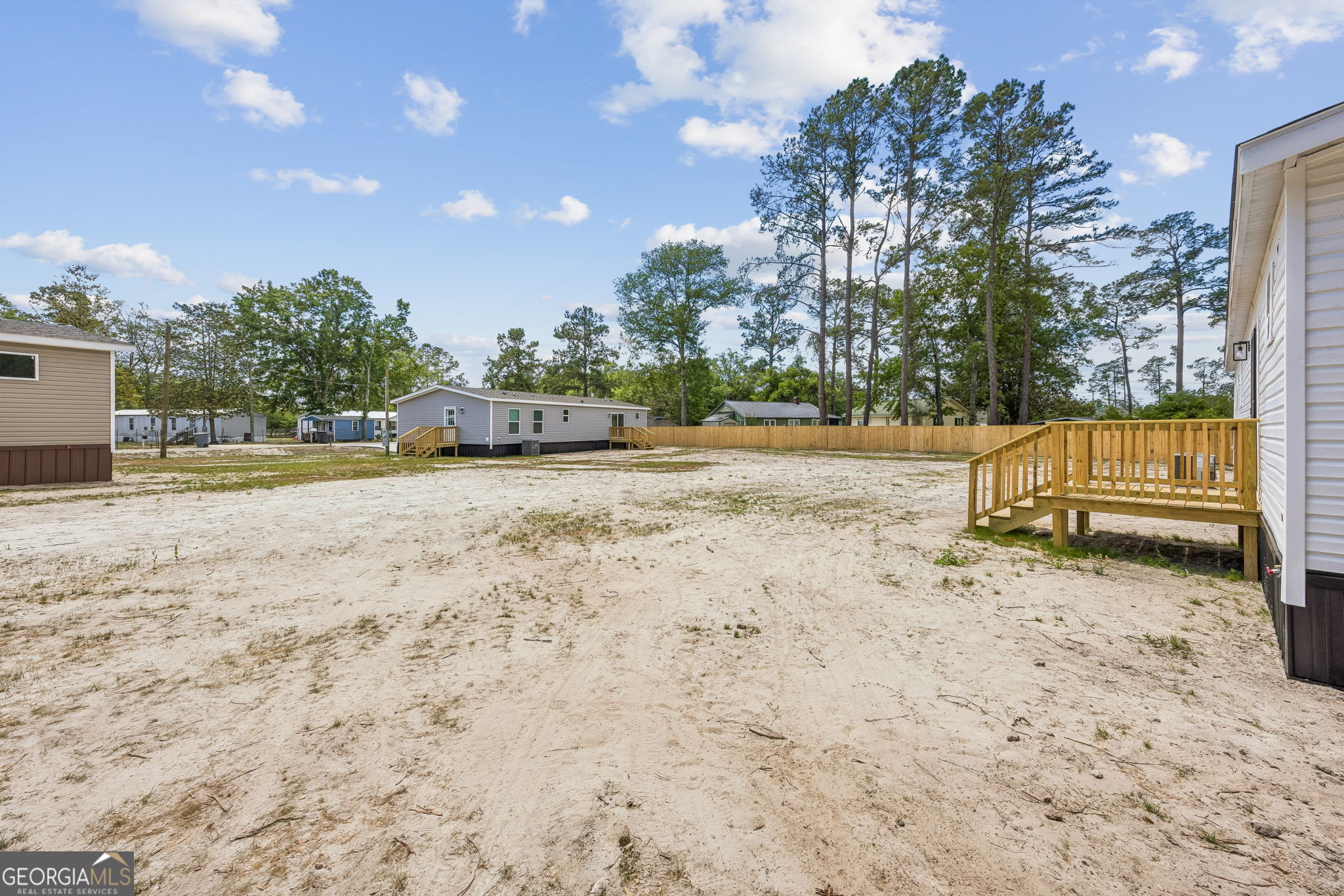 206 Elm Street Folkston GA 31537