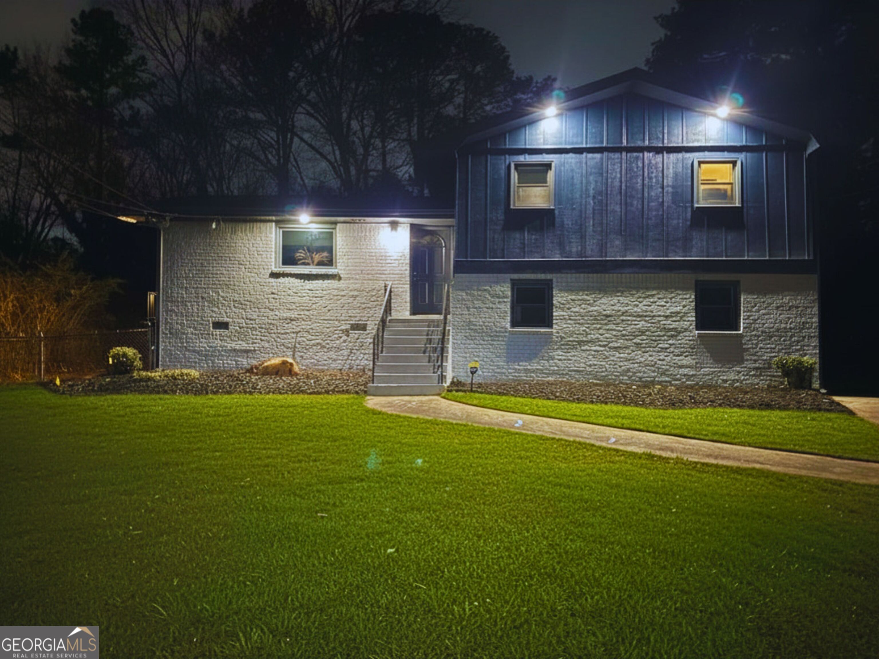 4088 Vale Court Decatur GA 30035