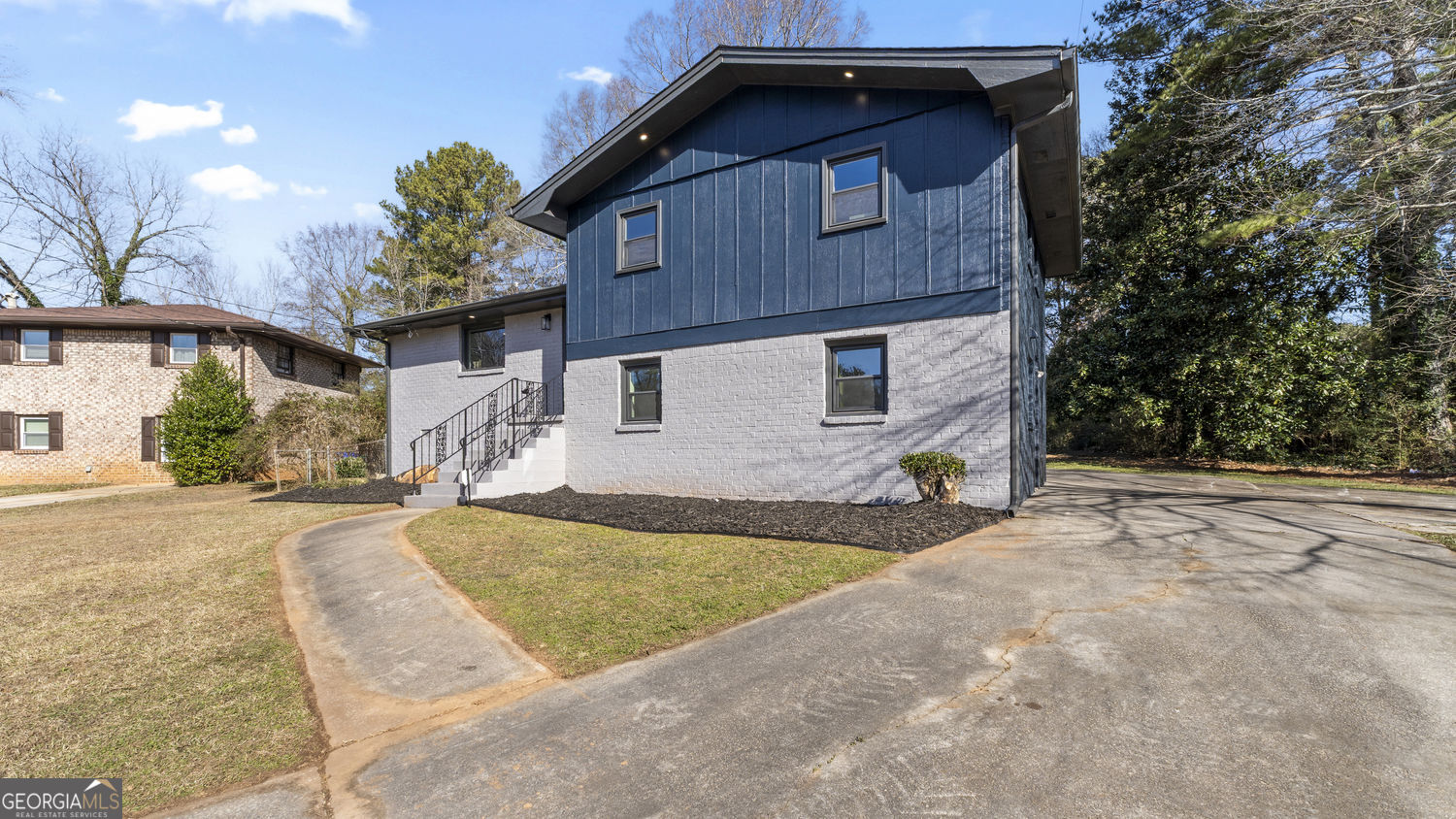 4088 Vale Court Decatur GA 30035