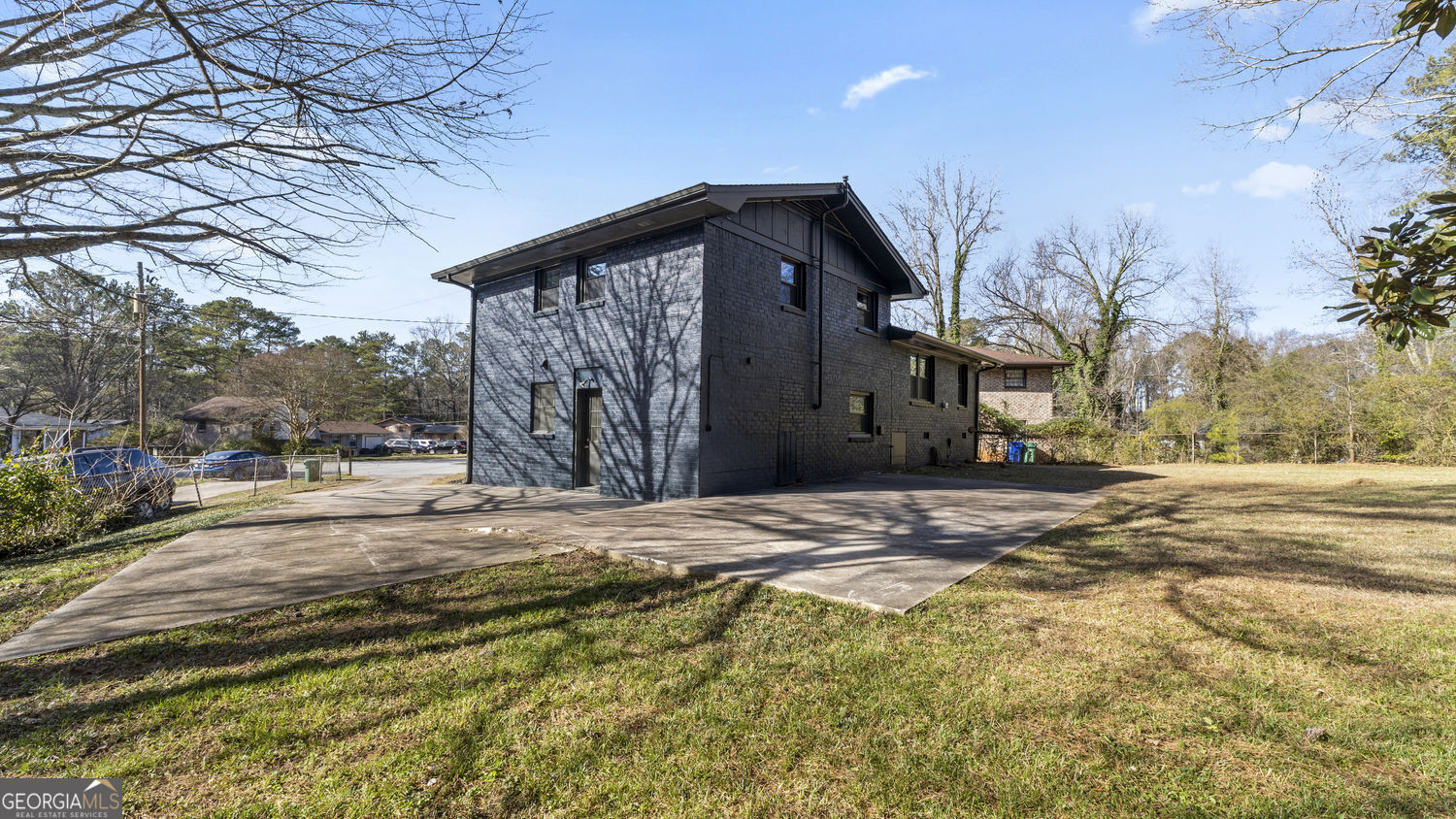 4088 Vale Court Decatur GA 30035