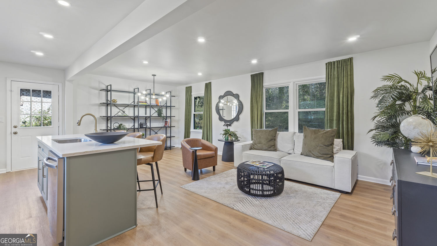 4088 Vale Court Decatur GA 30035