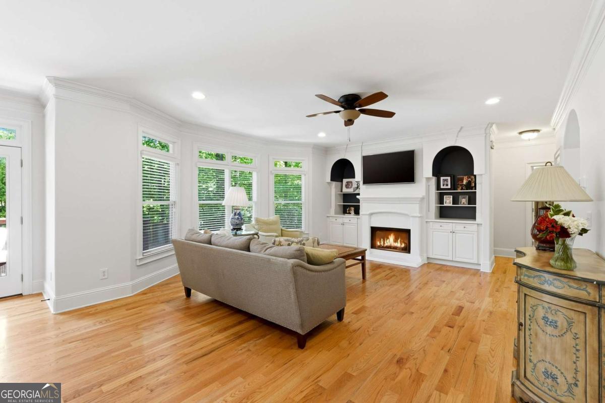 4852 Valley View Court Atlanta GA 30338